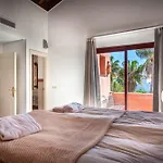 Luxury Beachside Penthouse With Terrace