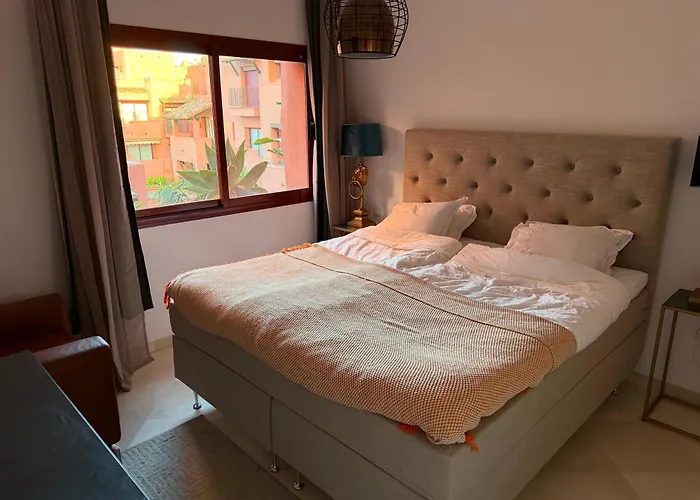 Luxury Beachside Penthouse With Terrace Marbella