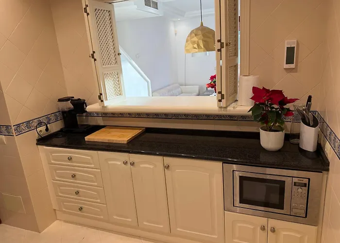 Apartmán Luxury Beachside Penthouse With Terrace *