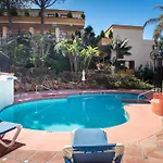 Apartman Luxury Beachside Penthouse With Terrace *
