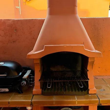 Luxury Beachside Penthouse With Terrace Lägenhet