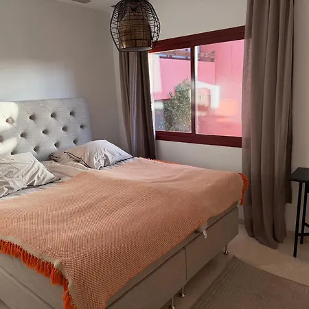 Lägenhet Luxury Beachside Penthouse With Terrace