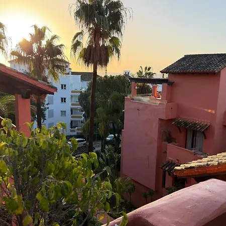 Luxury Beachside Penthouse With Terrace