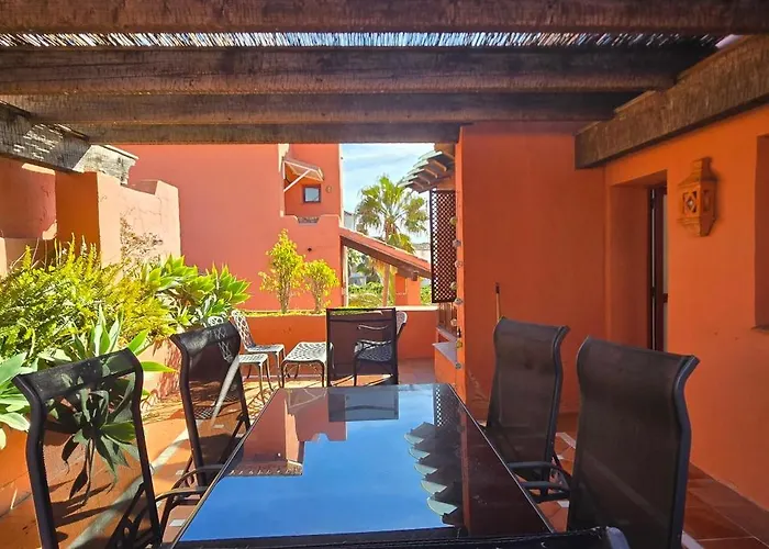 Luxury Beachside Penthouse With Terrace