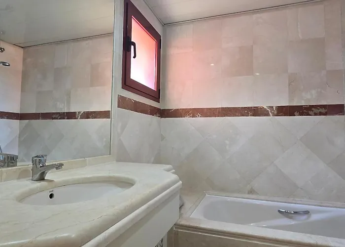 Luxury Beachside Penthouse With Terrace Apartamento *